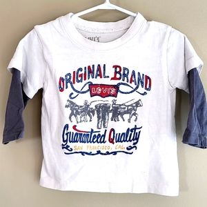Levi's white/grey long sleeved tee shirt